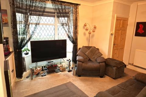 25 Spring Bank, Grimsby, DN34 4BQ