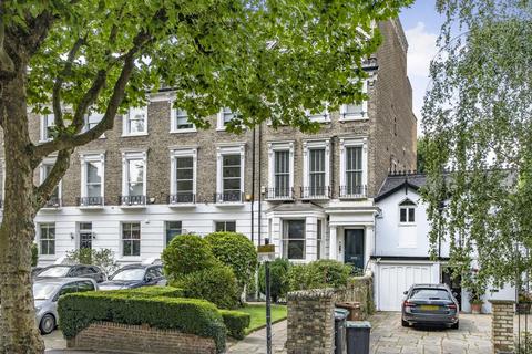 2 bedroom flat for sale, North Road, Highgate