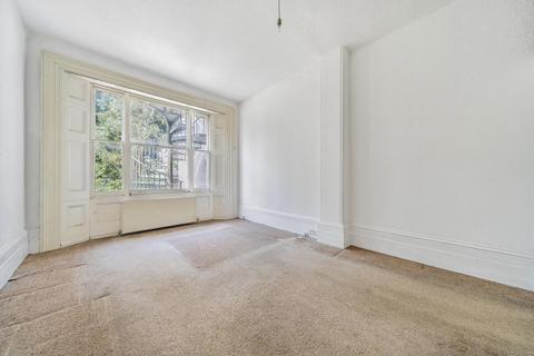 2 bedroom flat for sale, North Road, Highgate