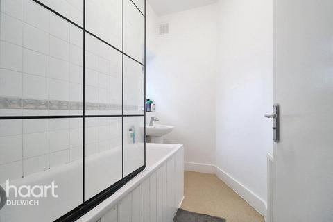 1 bedroom in a house share to rent, Evelina Road, LONDON