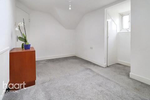 1 bedroom in a house share to rent, Evelina Road, LONDON