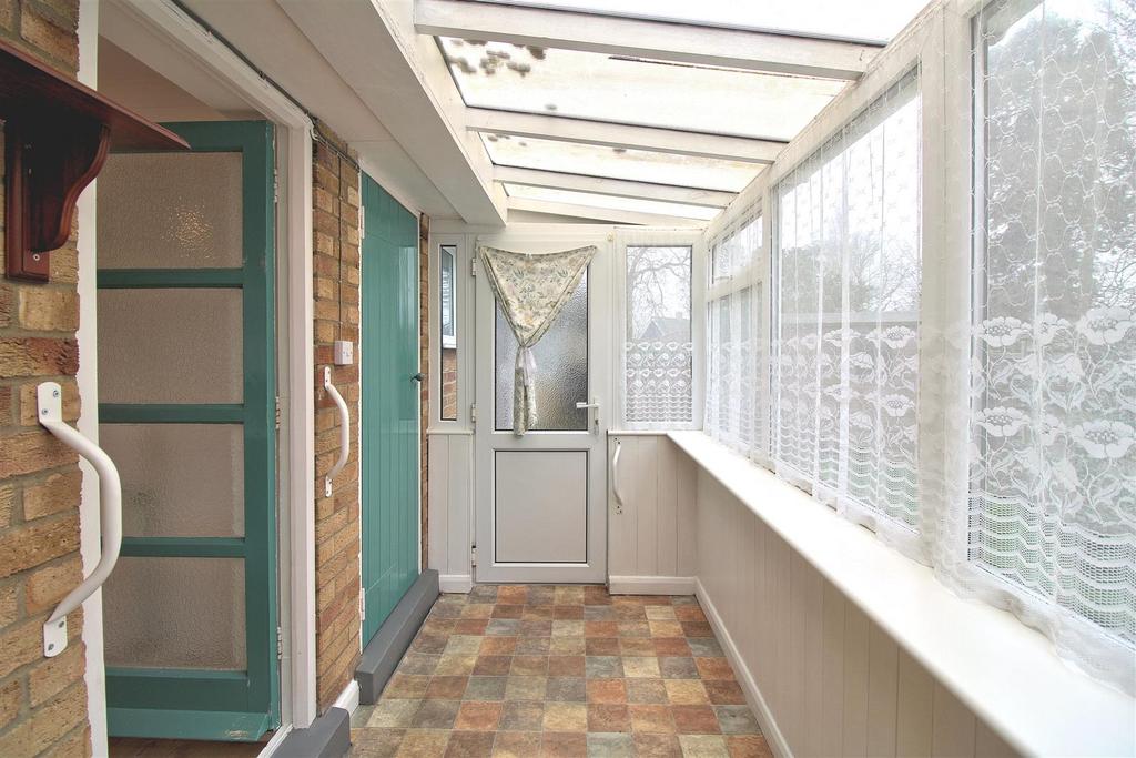 Conservatory/lean to