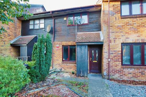 2 bedroom terraced house for sale, Pimpernel Close, Locks Heath, Southampton