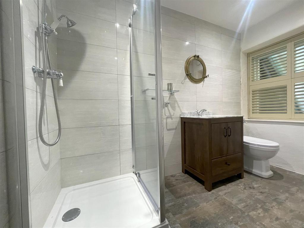 Ensuite two 2.jpg
