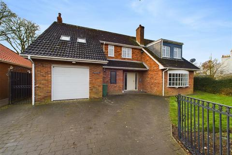 4 bedroom detached house for sale, Netherdean, Nethergate, Nafferton, Driffield, YO25 4LP