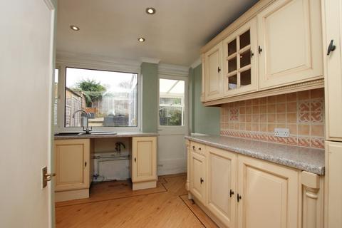 3 bedroom terraced house for sale, Severn Way, Kettering, NN16