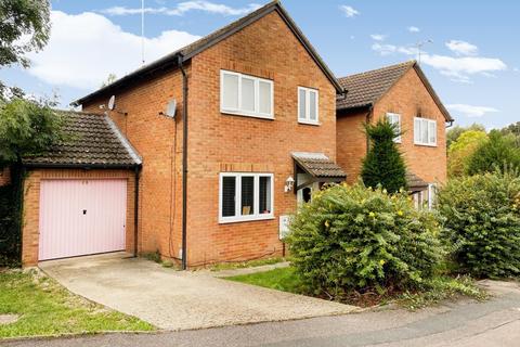 3 bedroom detached house for sale, Bayleaf Avenue, Swindon SN2