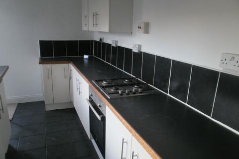 3 bedroom terraced house to rent, Hambledon Road, Middlesbrough TS5