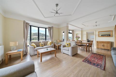 Torcliff Lester Point, Combe Martin, Ilfracombe, EX34 0DL