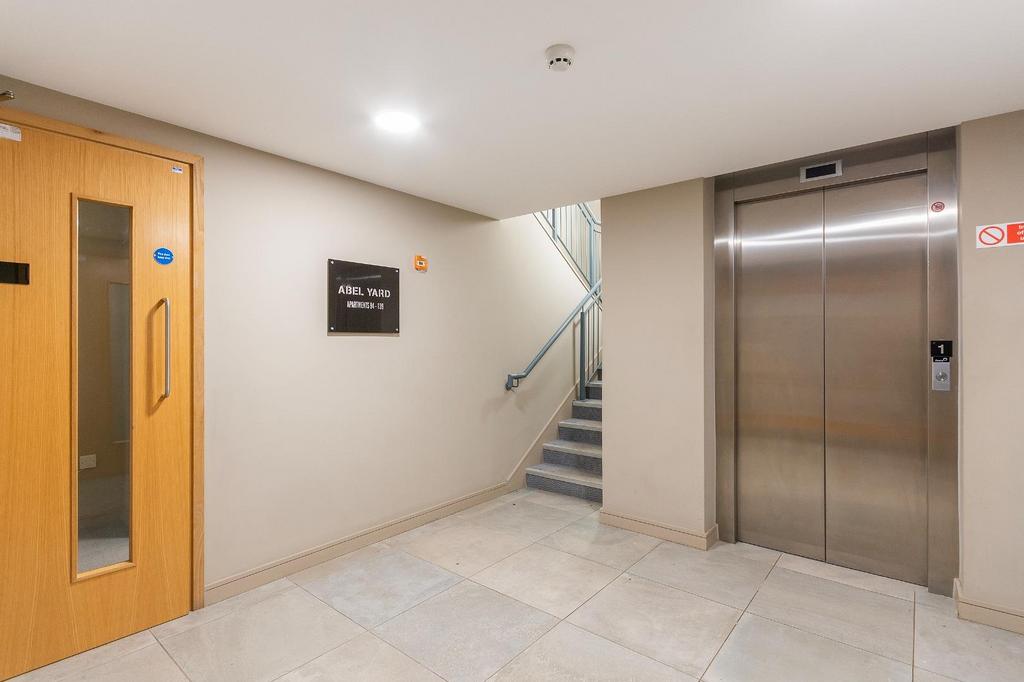 1 A0 Y5 WW - Communal Entrance A.jpg