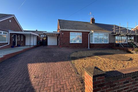 2 bedroom semi-detached bungalow for sale, Cragside, Whitley Bay, Tyne and Wear, NE26 3DU