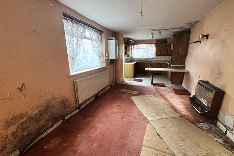 2 bedroom terraced house for sale, Rhondda Street, Swansea