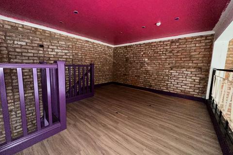 Bar and nightclub to rent, Queen Street, Blackpool FY1