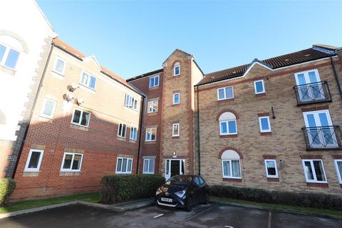 2 bedroom flat for sale, Axholme Court, Hull