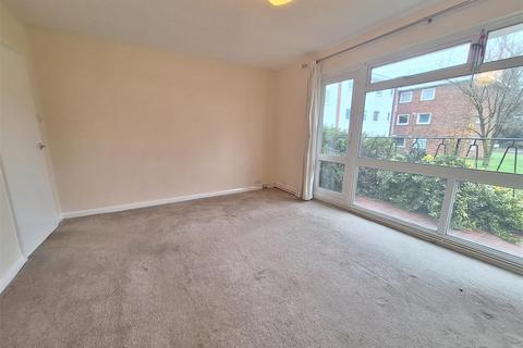 2 bedroom flat to rent, Leighton Court, Copperdale Close, Earley