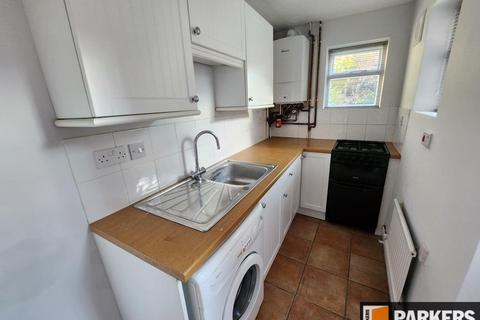 2 bedroom terraced house to rent, Palmerston Street, Romsey