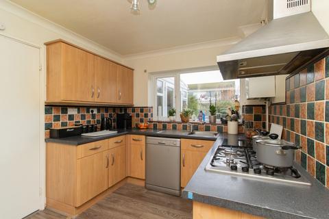 3 bedroom semi-detached house for sale, Knockholt Road, Margate, CT9