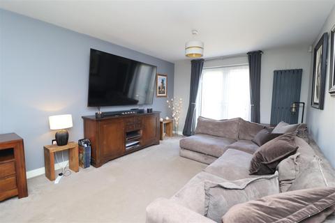 5 bedroom detached house for sale, Denbigh Avenue, Worksop S81