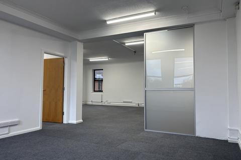 Office to rent, First Floor 3 Winchester Place, North Street, Poole, BH15 1NX