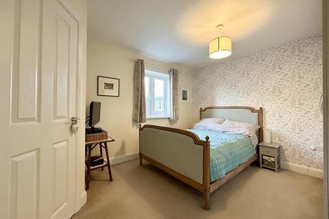 11 Brambles Walk, Wellington, Telford, TF1 2ED