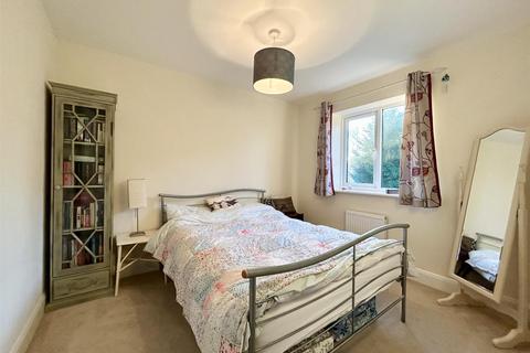 11 Brambles Walk, Wellington, Telford, TF1 2ED