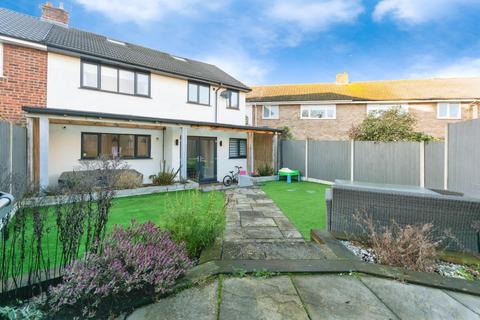 5 bedroom semi-detached house for sale, Stourton Close, Knowle, Solihull