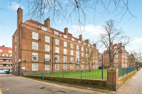 3 bedroom flat to rent, Union Grove, Clapham North, London, SW8