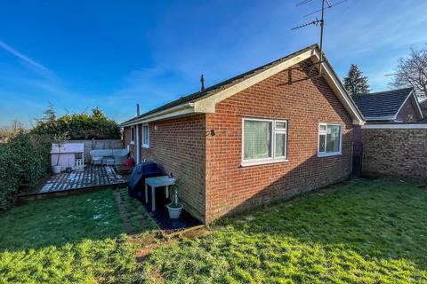 3 bedroom detached bungalow for sale, Norman Close, Battle, TN33