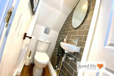 9 Highclere Drive, Sunderland, SR2 0DB