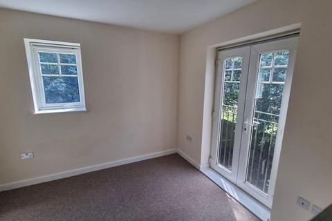 2 bedroom terraced house to rent, Clarence Street, Dudley