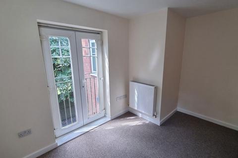 2 bedroom terraced house to rent, Clarence Street, Dudley