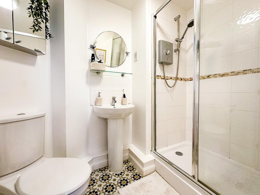 Ensuite