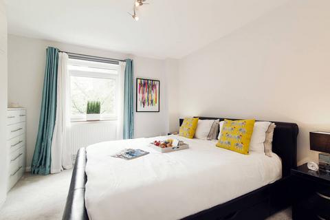 1 bedroom flat to rent, Elm Park Gardens, Chelsea, London, SW10