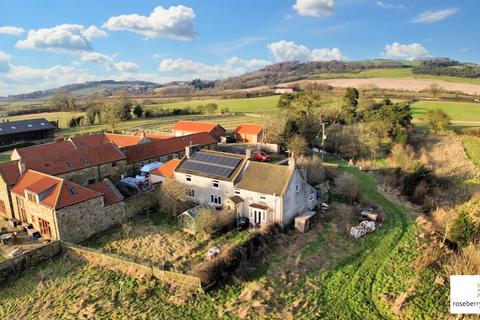 5 bedroom link detached house for sale, Middlesbrough Road, Guisborough, North Yorkshire