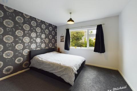 1 bedroom flat for sale, Abbot Ridge, Long Crendon, AYLESBURY