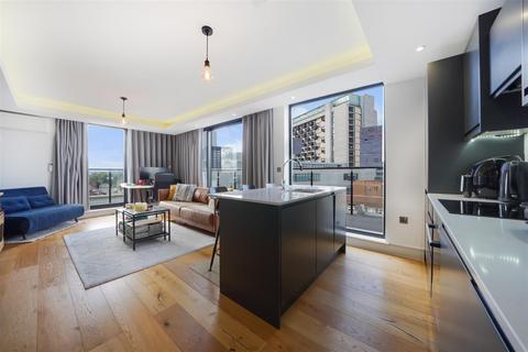 1 bedroom apartment for sale, High Road, London N12