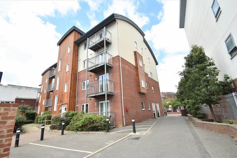 2 bedroom flat to rent, Lion Terrace, Portsmouth PO1