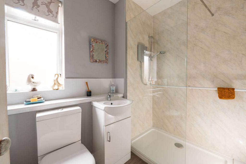 Annexe Shower
