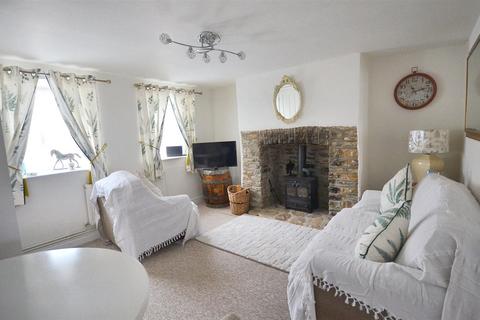 3 bedroom cottage for sale, High Street, Henstridge