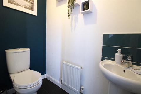 2 bedroom end of terrace house for sale, Old School Drive, Newcastle Upon Tyne NE15