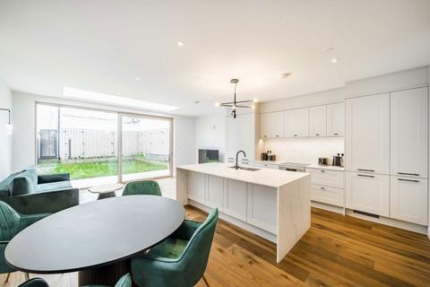 5 bedroom end of terrace house for sale, Hamilton Road, Wimbledon SW19