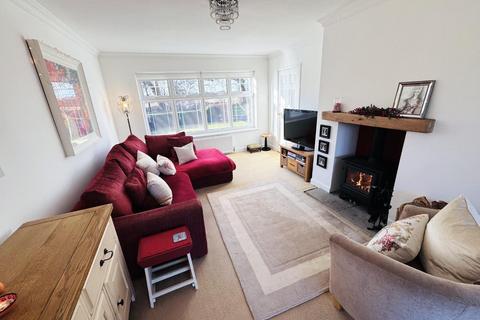 3 bedroom detached house for sale, Newark Road, Fens, Hartlepool