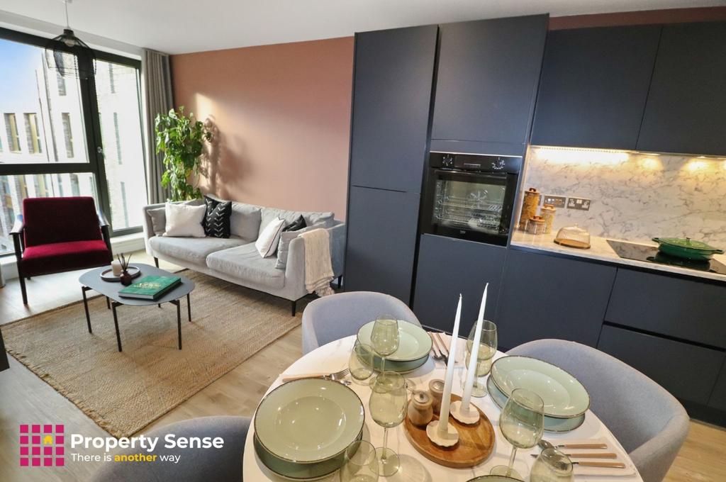 Lounge/Kitchen
