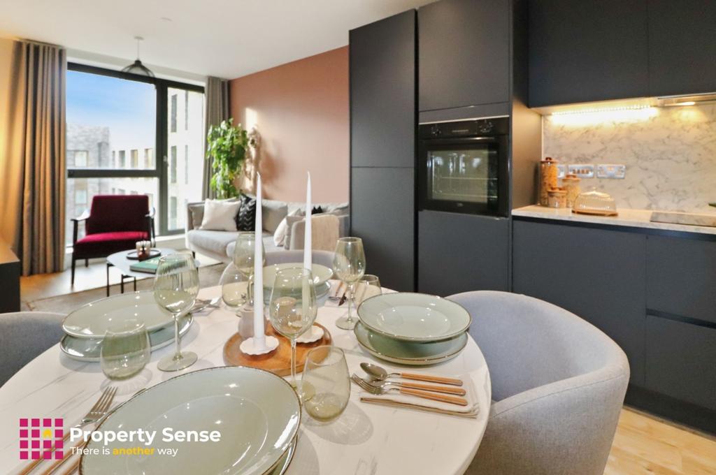 Lounge/Kitchen