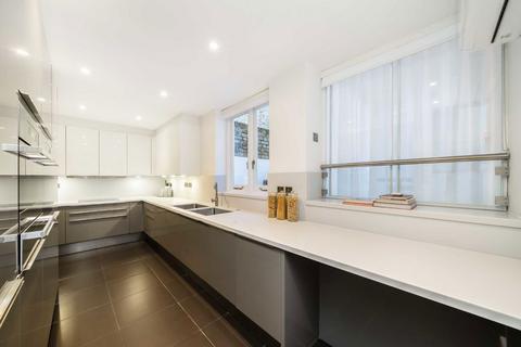 5 bedroom terraced house to rent, Oakley Street, London SW3