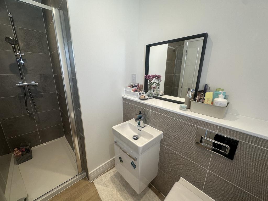 En-suite 2