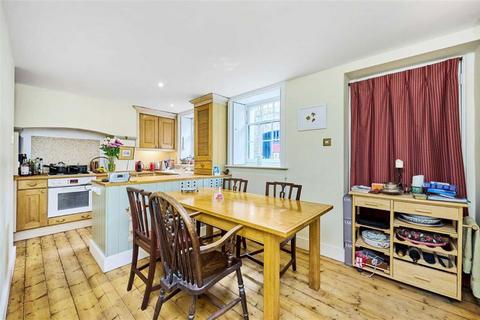 2 bedroom flat for sale, Trinity Church Square, London SE1