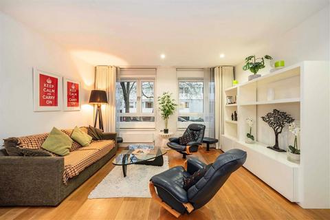 undefined, Clipstone Street, London W1W