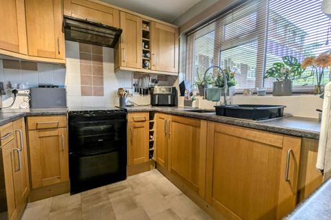 14 Kildare Close, Bordon, GU35 0HN
