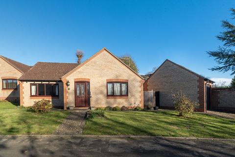 2 bedroom detached bungalow for sale, Gardiner Close, Wheatley, OX33